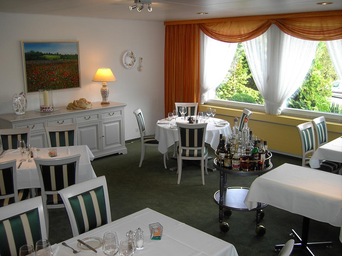 Hotel Restaurant Klosterli Pieterlen Buitenkant foto